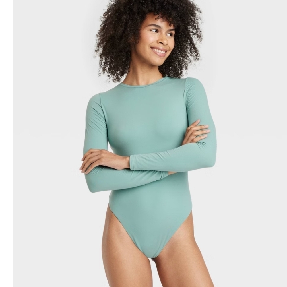 Women's Luxury Collection 4-Way Stretch Long Sleeve Bodysuit Auden Tidal Flow M